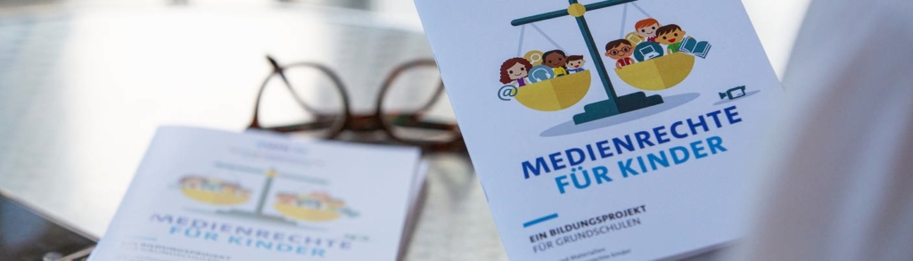 “Medienrechte Für Kinder” Workshops Und Broschüre – Mentoren-net Des LMZ